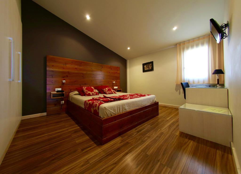Hotel Mas Prades Deltebre Szoba fotó